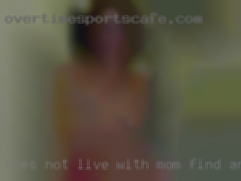 Does not live with mom find and dad near Ormond Beach.