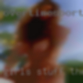 Girls stuff there pussy