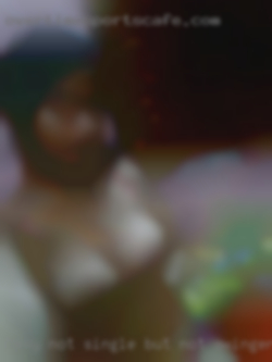 Sexy not single but not swingers married in Cadiz Ohio.