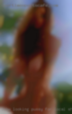 SSBW looking pussy for LOCAL showing MEN fwb.